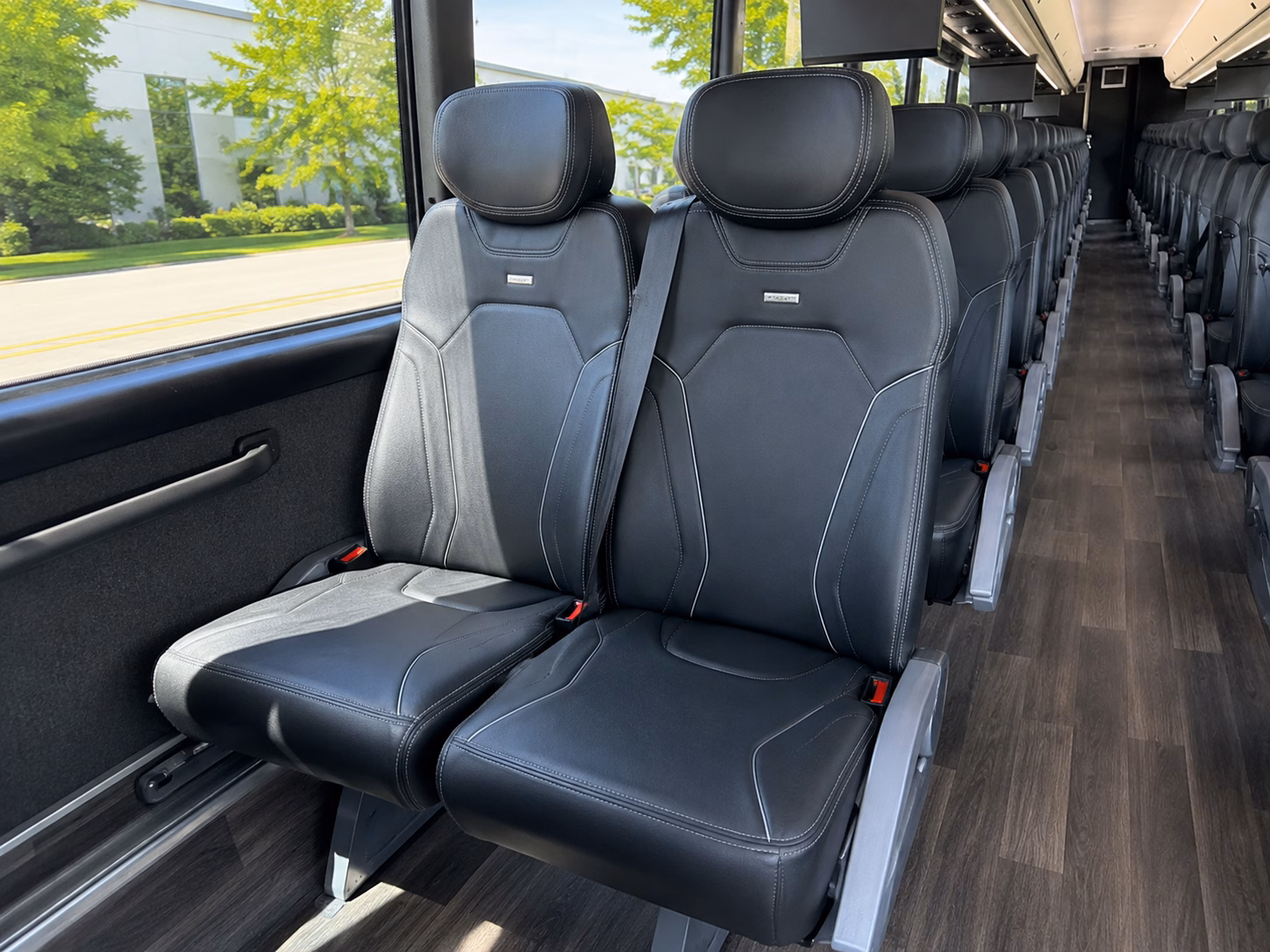 plano airport shuttles for military and government travel